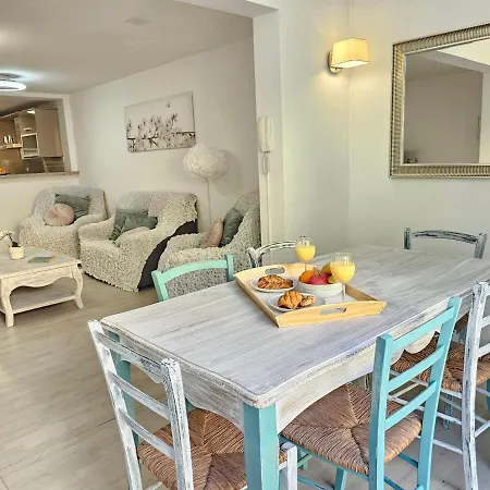 New Joyful Moments Home, Cristianos In Tenerife Apartment