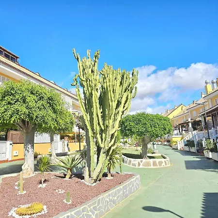 New Joyful Moments Home, Cristianos In Tenerife Playa de las Americas (Tenerife)